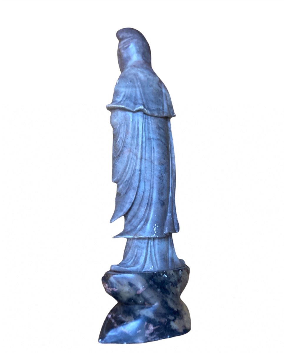 Chinese Guanyin In Soapstone-photo-4