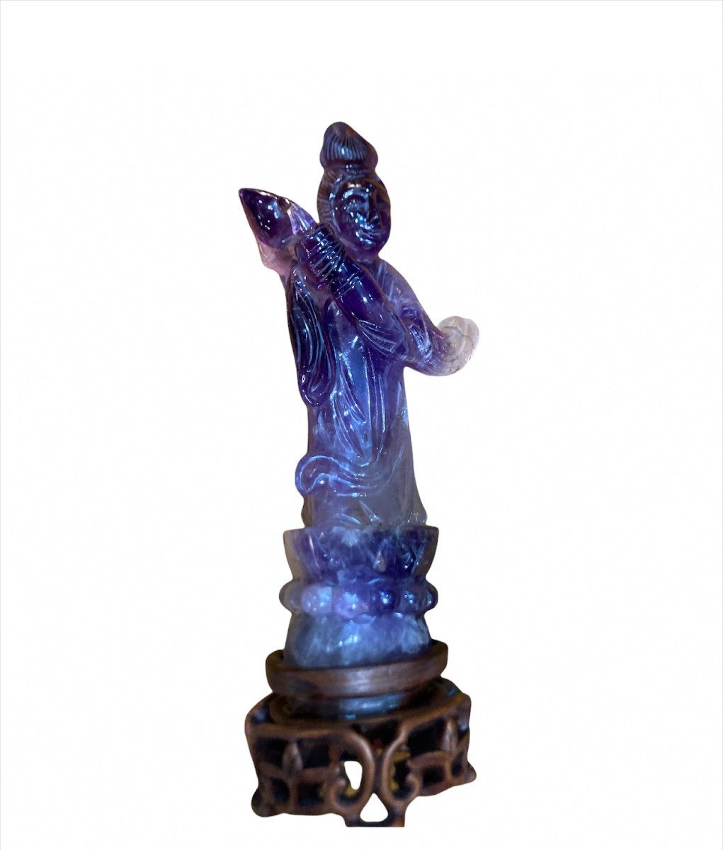 Chinese Statuette In Amethyst 