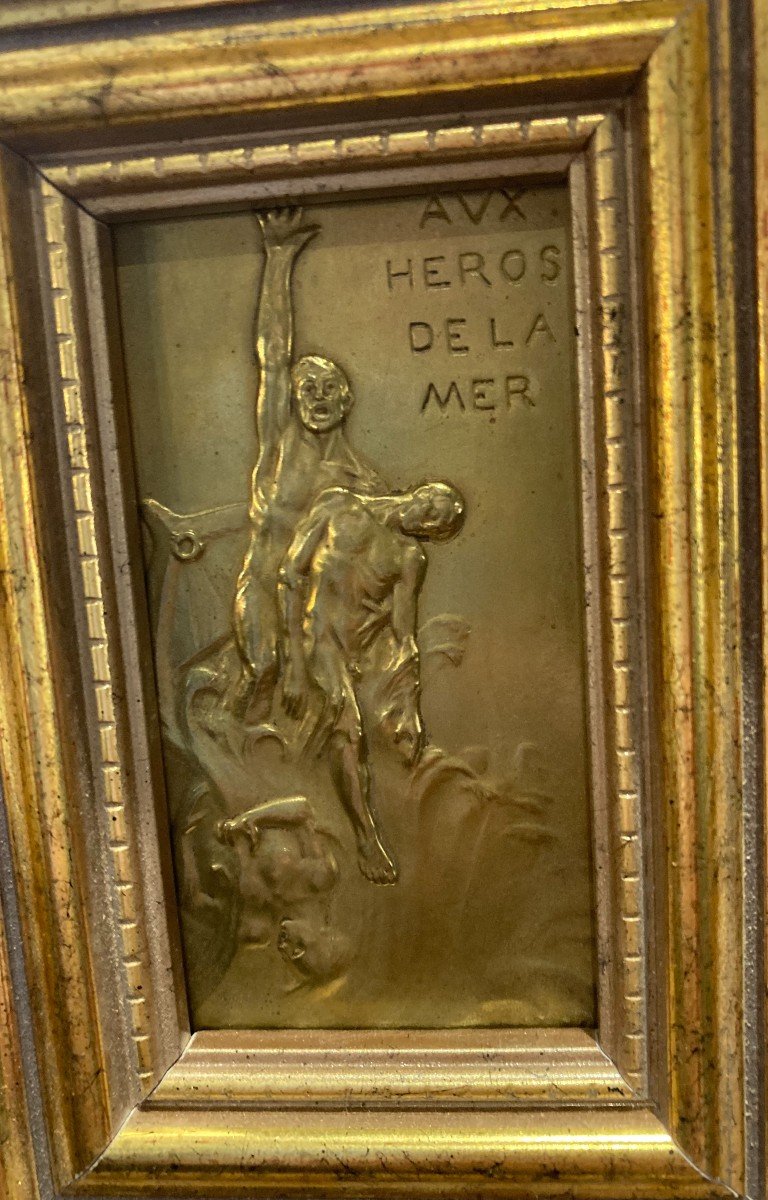 Aux héros de la mer - médaille dans son cadre-photo-2