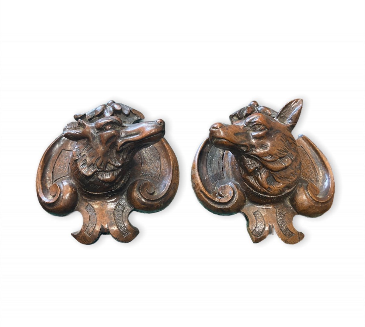 Black Forest - Pair Of Sconces In Carved Wood Wolf Heads