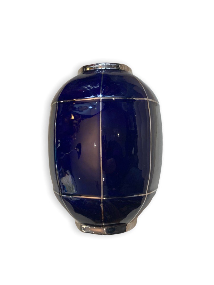 Large Blue Porcelain Oven Covered Pot-photo-4
