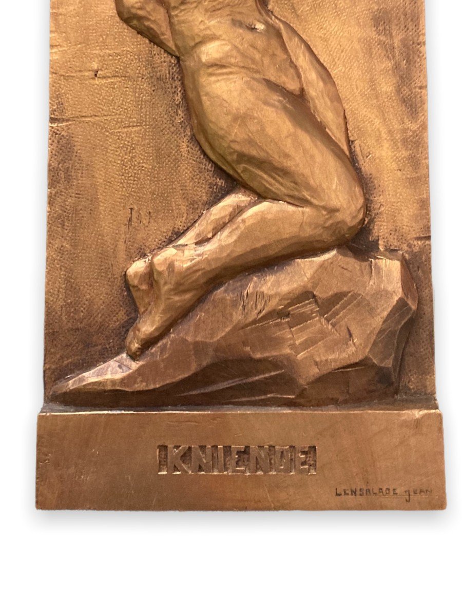 Bas Relief In Gilded Wood "kniende" By Jean Lensalade-photo-2