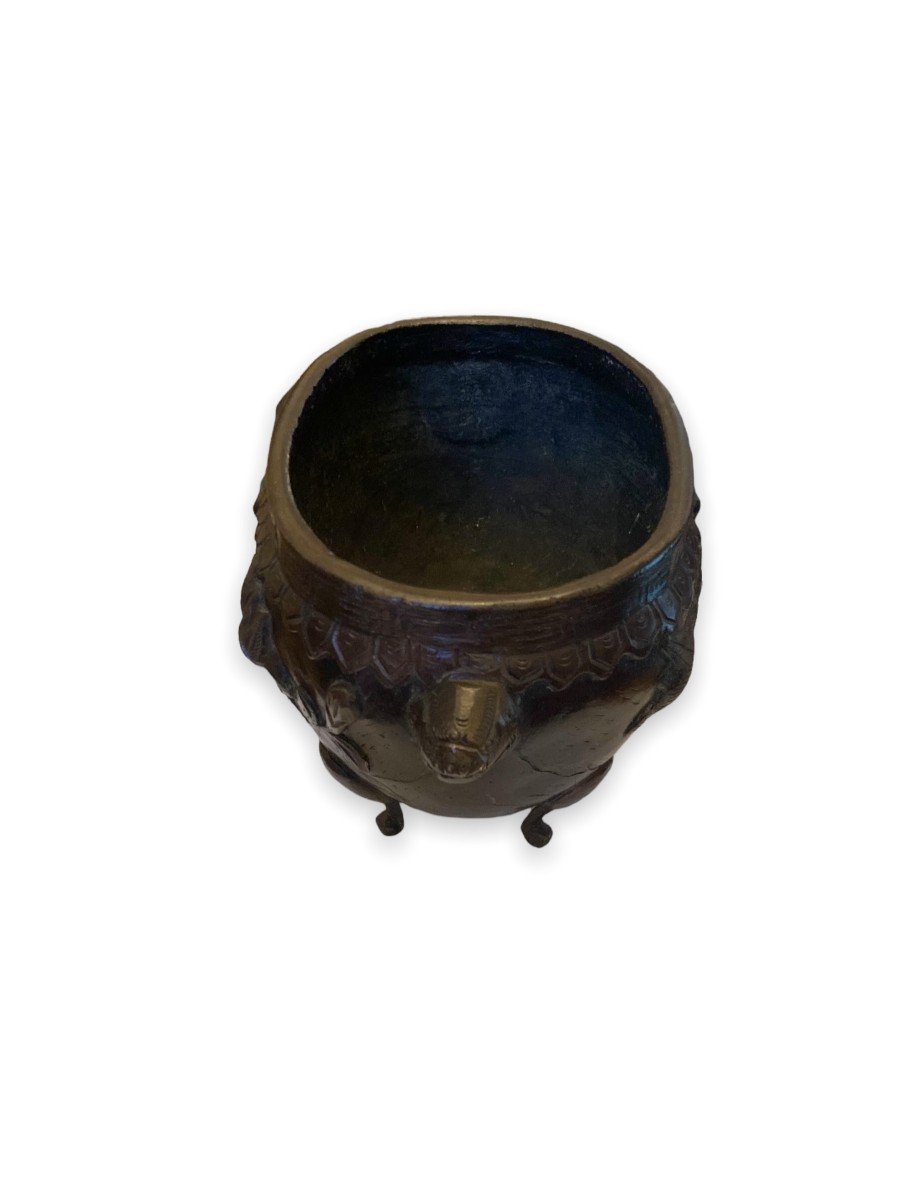 Magnificent Japanese Bronze Planter Late Nineteenth-photo-2