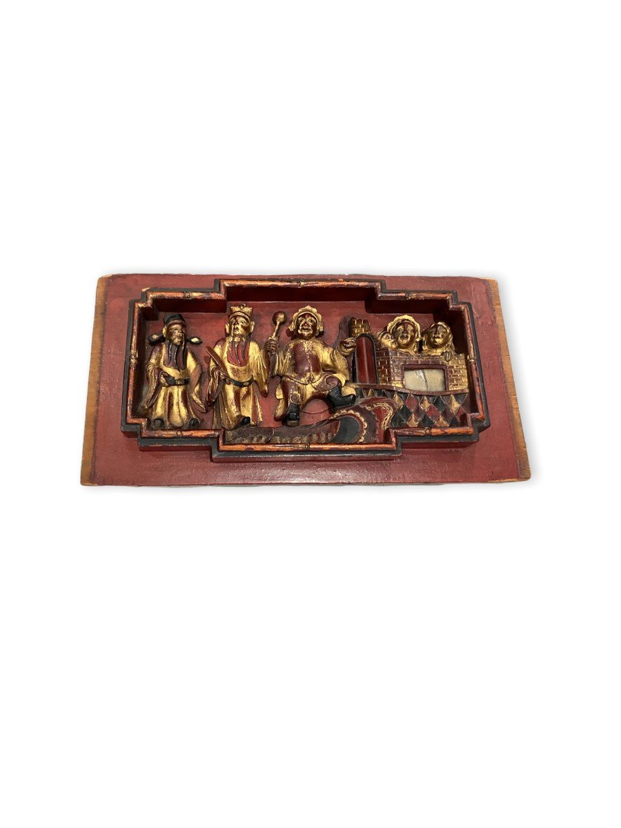 Chinese Bas Relief In Red And Golden Wood-photo-1