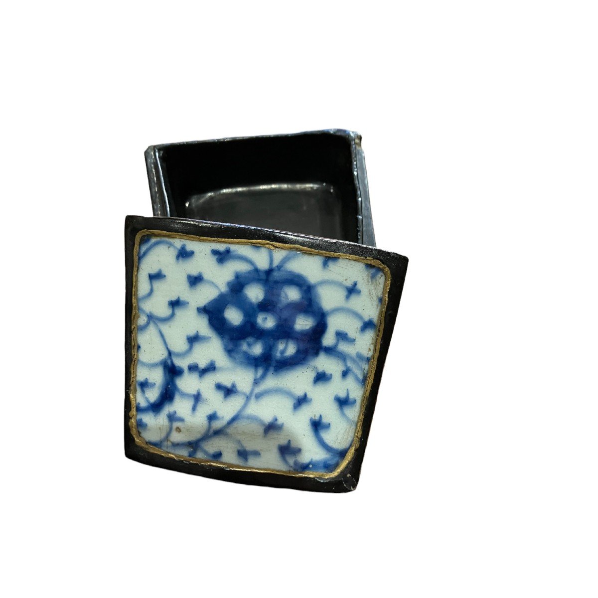 Chinese Box In Lacquered Wood, XVIIIth Porcelain Lid-photo-5