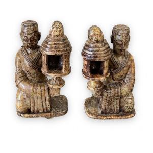 Pair Of Chinese Characters With A Lantern Subjects In Jade