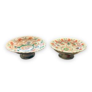 Deux Coupes En Porcelaine De Chine XIXeme Famille Verte