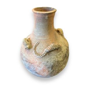 Ethnic Terracotta Vase Decorated With Lizards