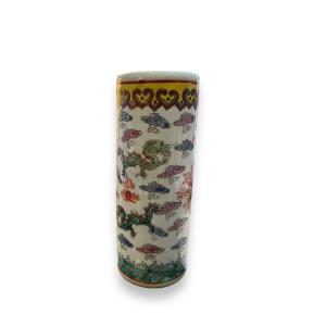 Vase Rouleau En Porcelaine Chinoise à Décor De Dragons à Cinq Griffes