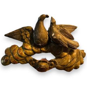 17th Century Golden Wood Sculpture Couple Of Birds