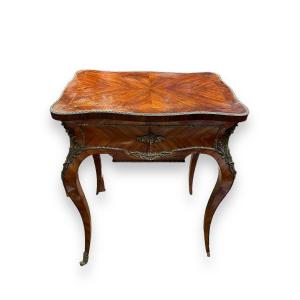 Travailleuse De Style Louis XV Placage De Bois De Rose