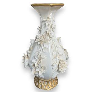 Important White Porcelain Vase In The Taste Of China