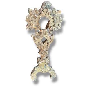 Ancien ostensoir reliquaire en bois doré époque XVIII eme