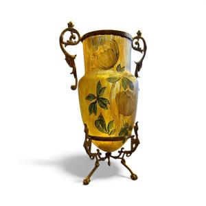 Vase ovoïde Art Nouveau verre émaillé iridescent