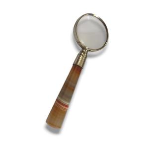 Loupe en agate
