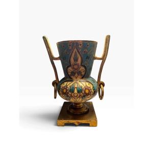 Vase XIXeme émaux chantournés Barbedienne