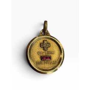 "love" Medal By Augis: Gold, Yesterday, Tomorrow