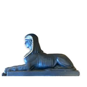 Important Sphinx En Plâtre Peint