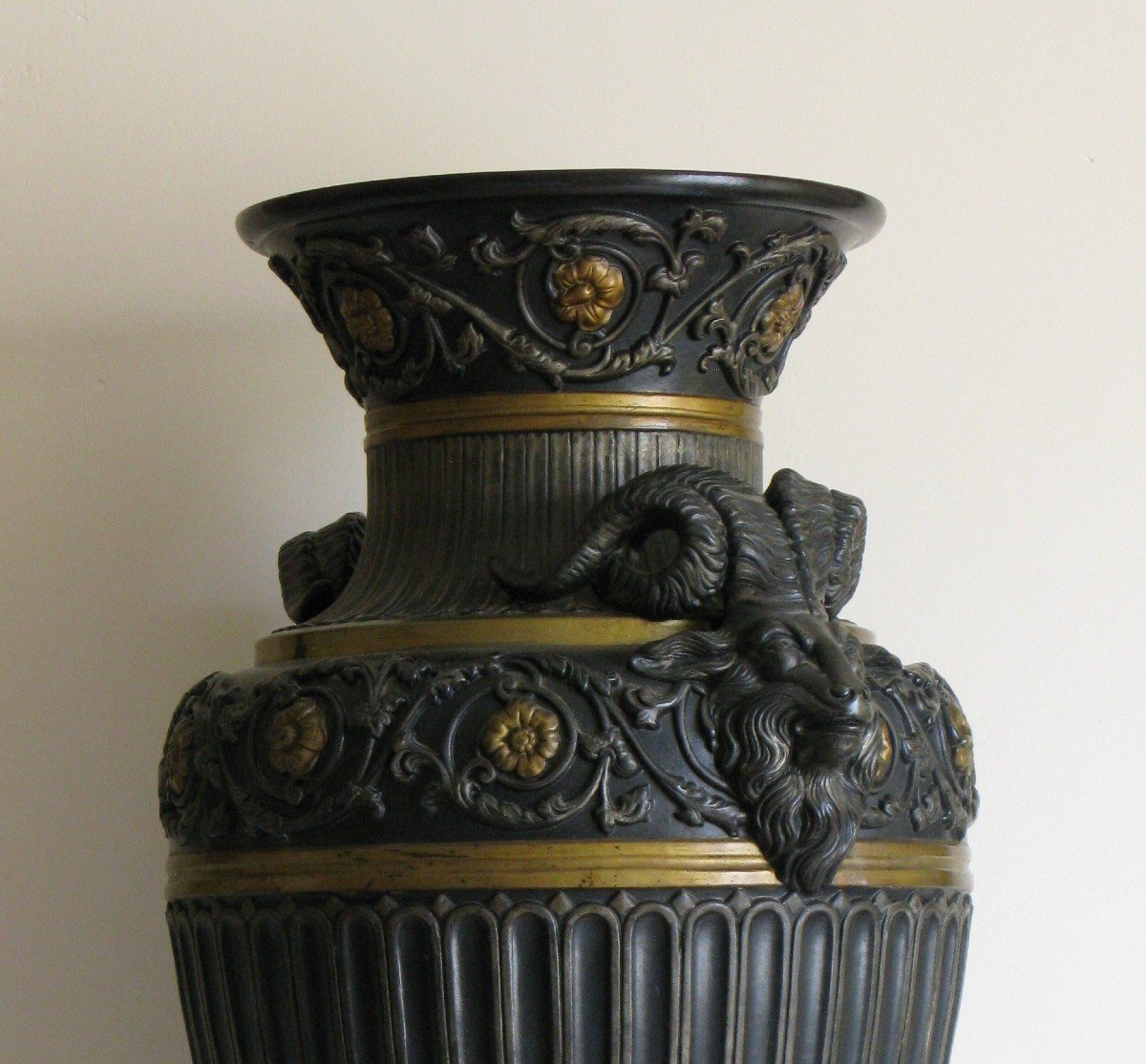 Vase Dans Le Goût Antique... -photo-4