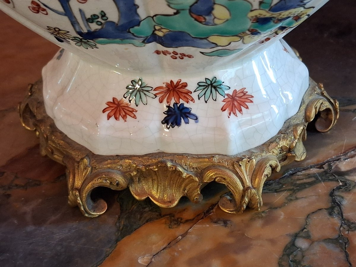 Pair Of Vases With Kakiémon Decoration-photo-1