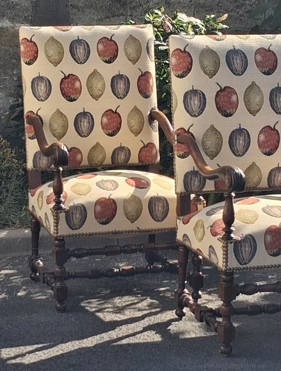 Paire de fauteuils Louis XIV-photo-3