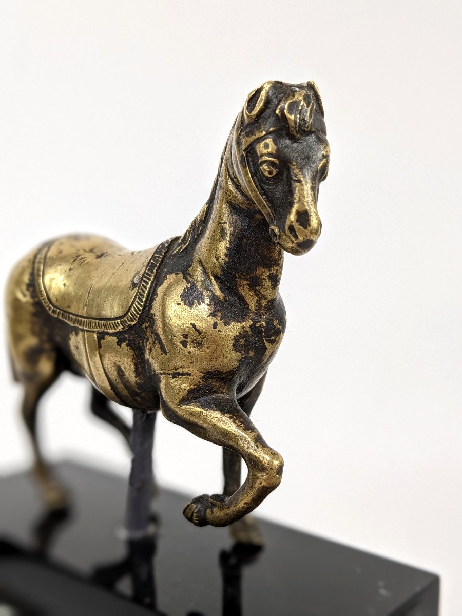Cheval en bronze - Seconde moitié XVIIeme siècle-photo-1