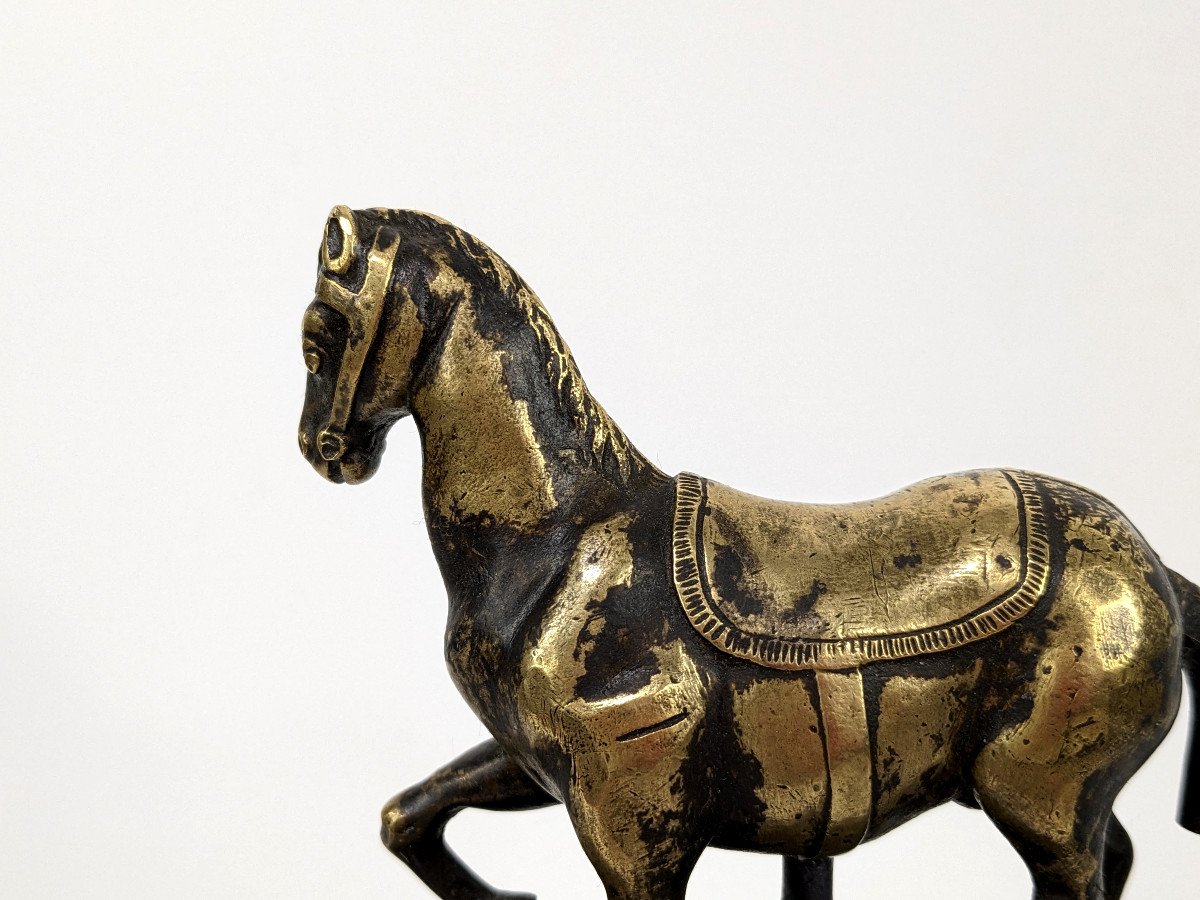 Cheval en bronze - Seconde moitié XVIIeme siècle-photo-2