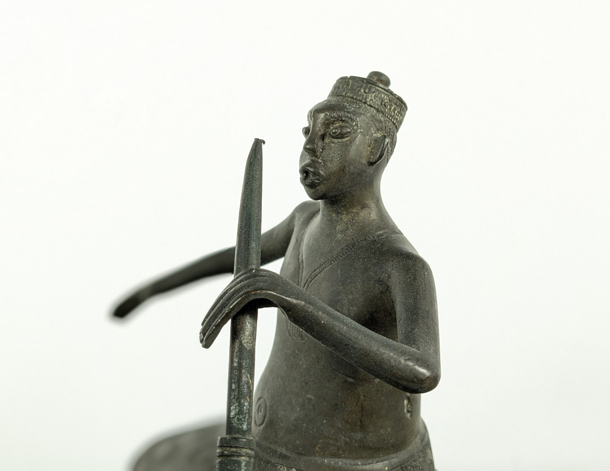 King Figurine - Dahomey (benin) Circa 1930. Brass.-photo-3