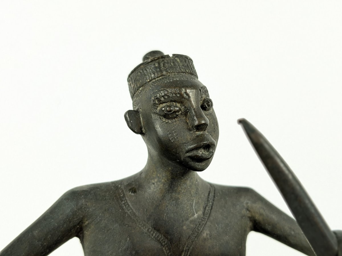 King Figurine - Dahomey (benin) Circa 1930. Brass.-photo-1