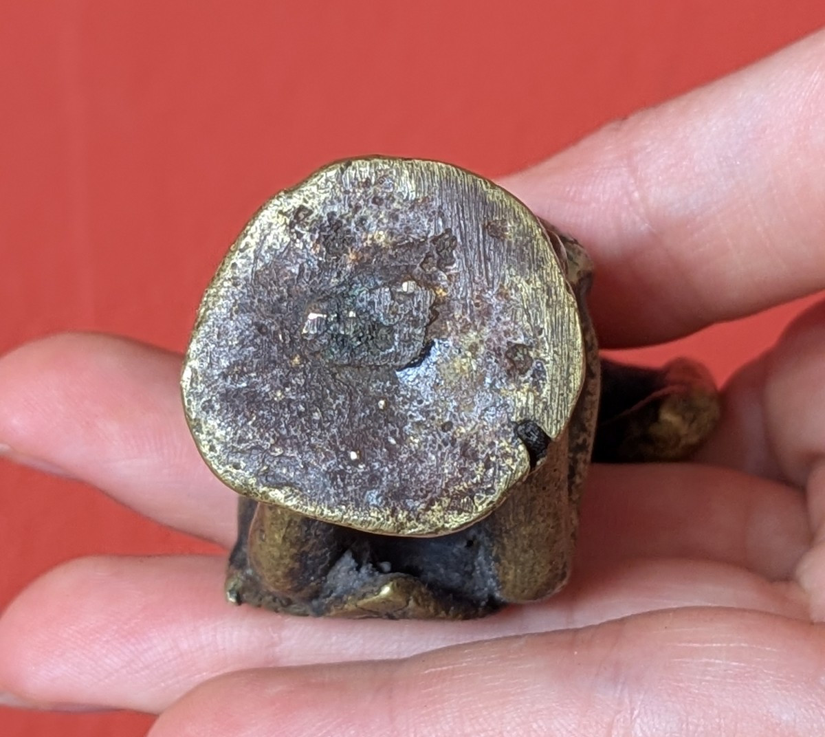 Petite figurine Dogon, laiton première moitié XXe-photo-1