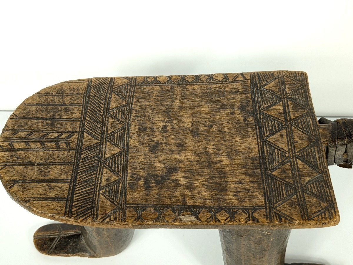 Anthropomorphic Lobi Stool, Circa 1950-photo-1