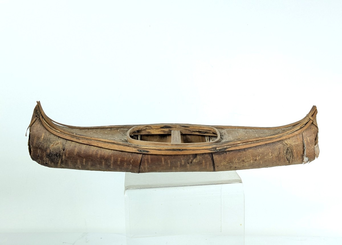 Miniature Boat - Canada Igonquin Indians Early 20th Century