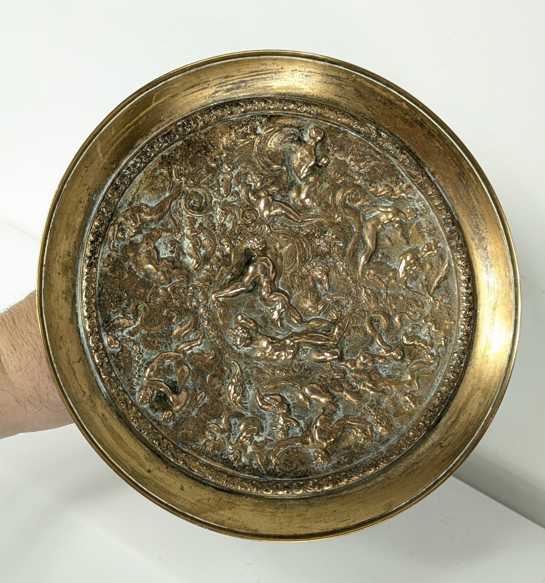 Footed Cup, Renaissance Decor, Bronze Circa 1860-photo-3