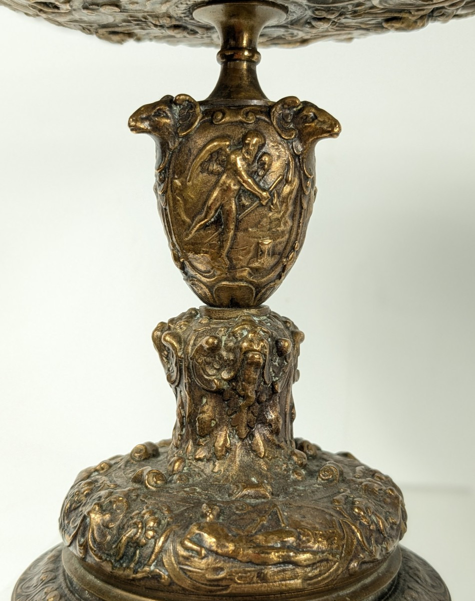 Footed Cup, Renaissance Decor, Bronze Circa 1860-photo-6