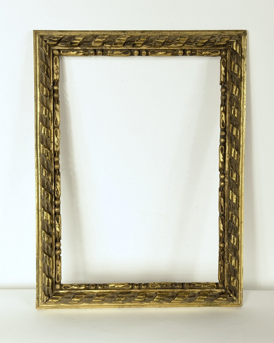 Petit cadre bois sculpté, style XVIIIe. Époque XIXe