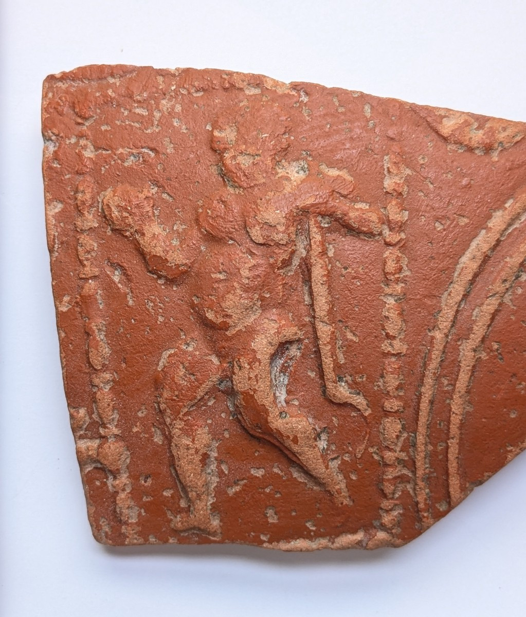 Gallo-roman Shard - Cupid - 1st 3rd Century -pro6