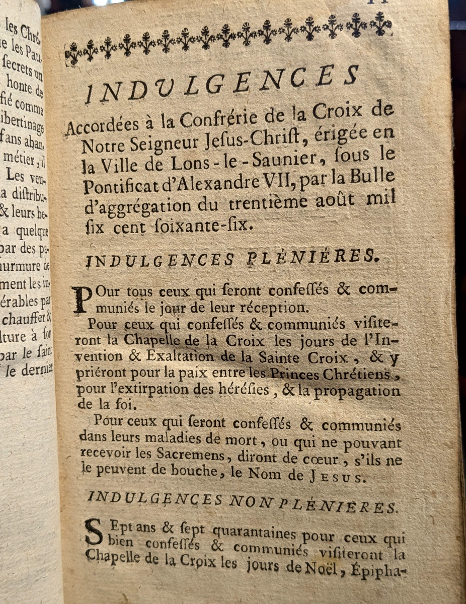 Lons-le-saunier - Statutes Of The Confraternity Of The Cross 1756 - Penitents - -photo-1