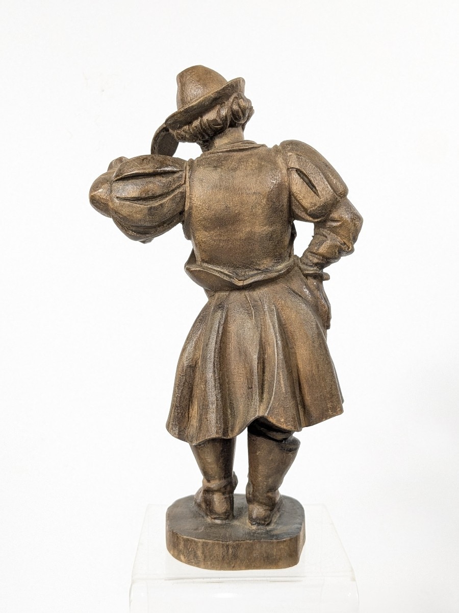 The Beer Drinker. Carved Wood, 1920/30, German Work -photo-1