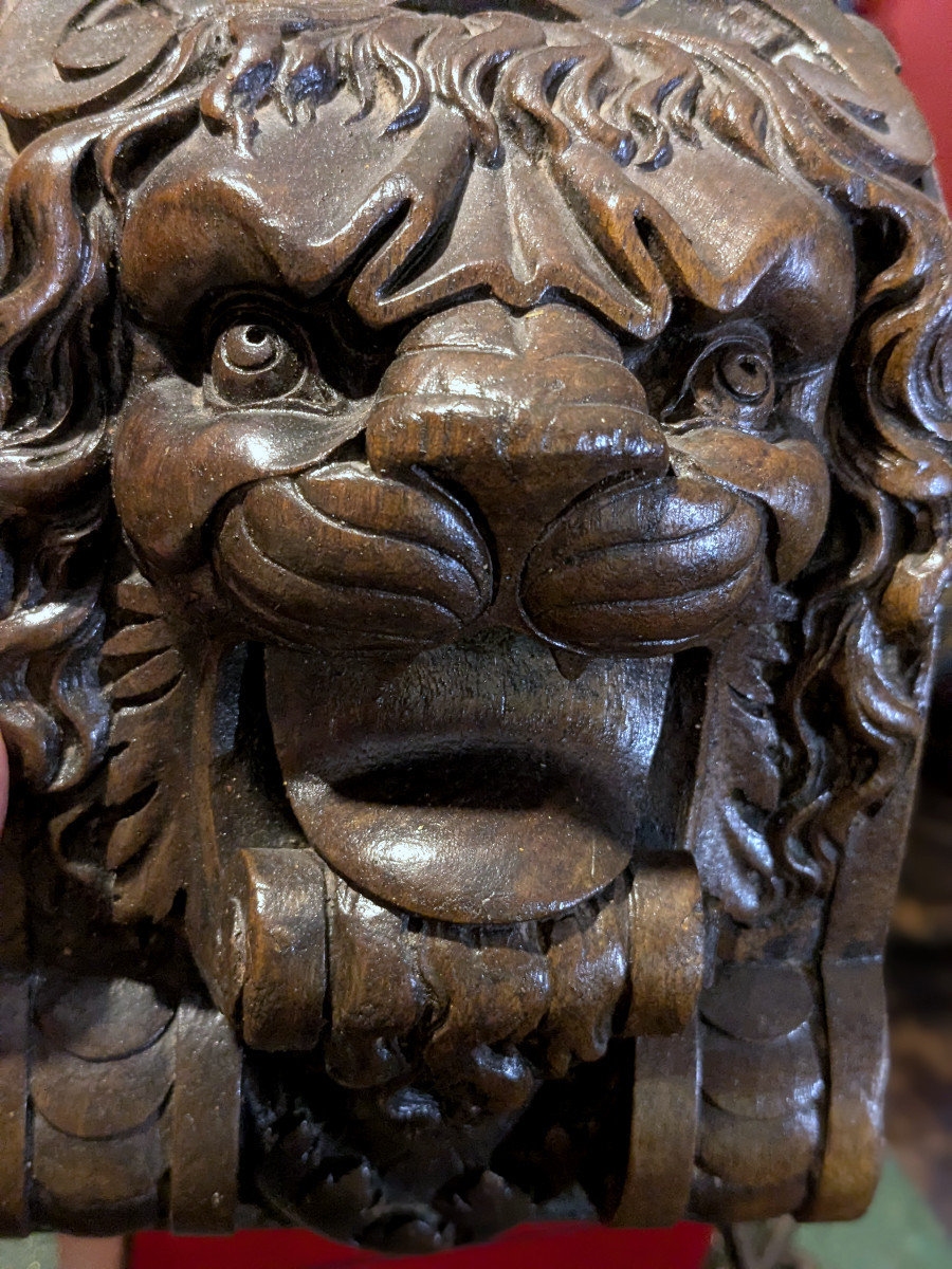 Lion's Head Mascaron - 19th Century In The Style Of The 17th Century -photo-1