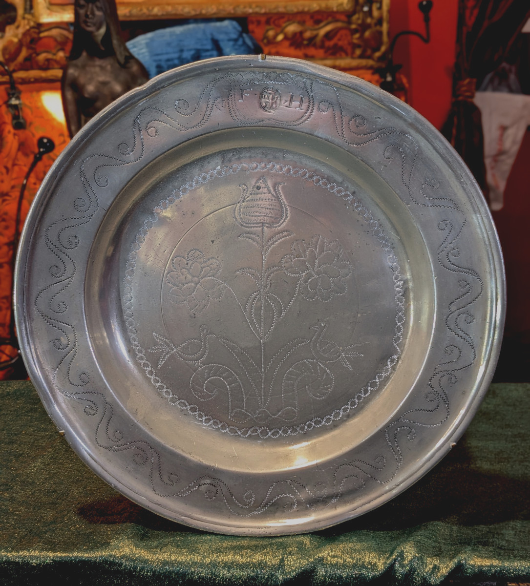 Plat aux oiseaux - étain XVIIIeme siècle