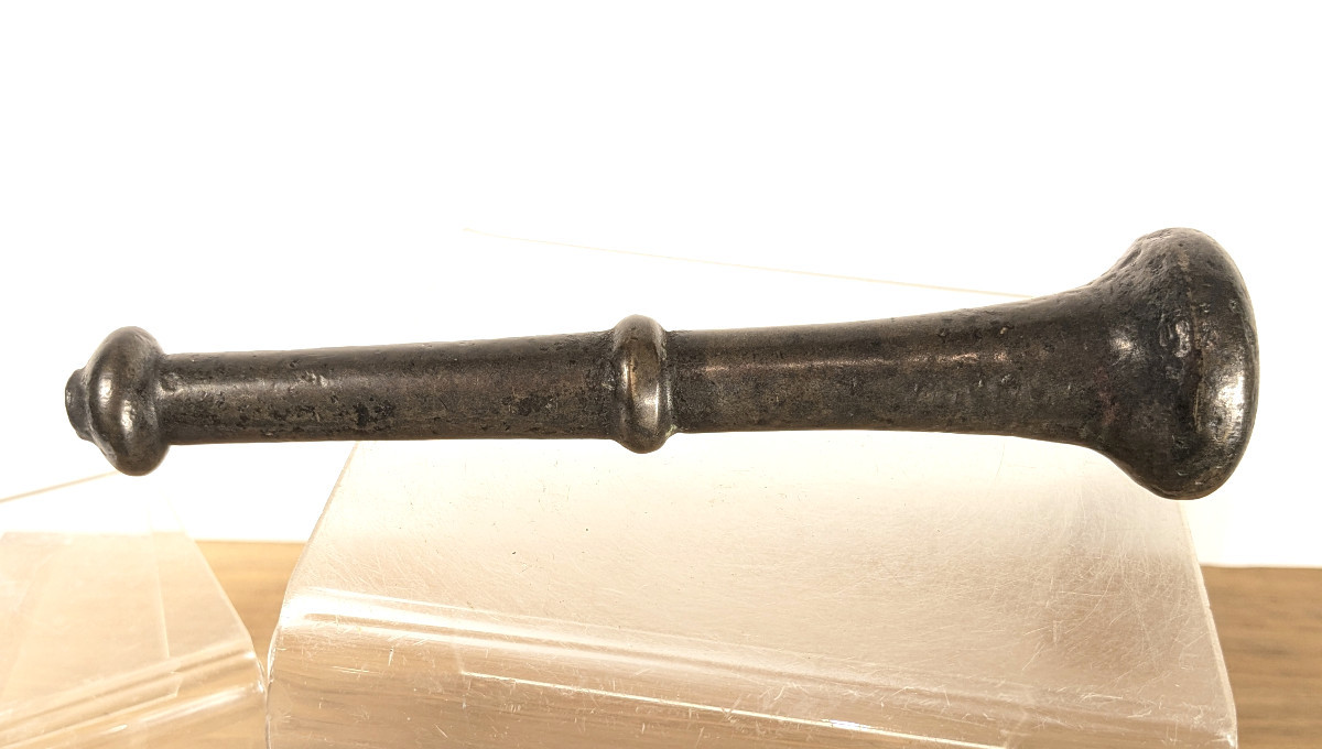 Small Mortar And Pestle - Bronze, 17th-18th Century -photo-4