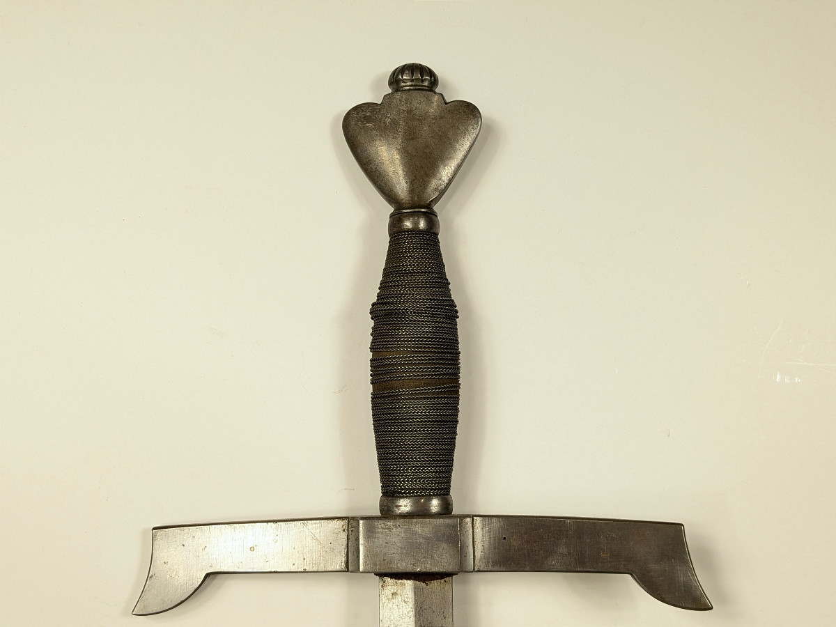 Epée de style médiéval - Travail néo gothique XIXe-photo-1