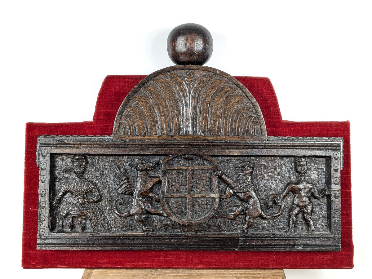 Tudor Period Relief - Coat Of Arms - Dragon - Lion - Allegory Of Power. Circa 1560-1600