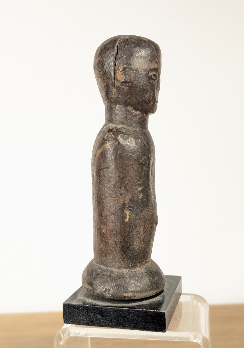 Small Tshokwe Charm - Angola, Early 20th Century-photo-4