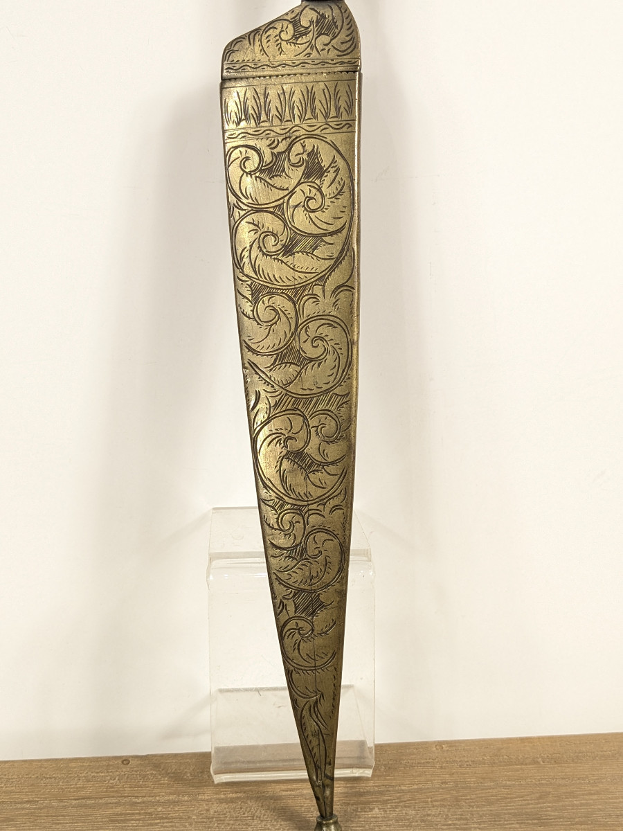 Andalusian Dagger - Malaga - Circa Late 18th Century - Engraved Decoration.-photo-1