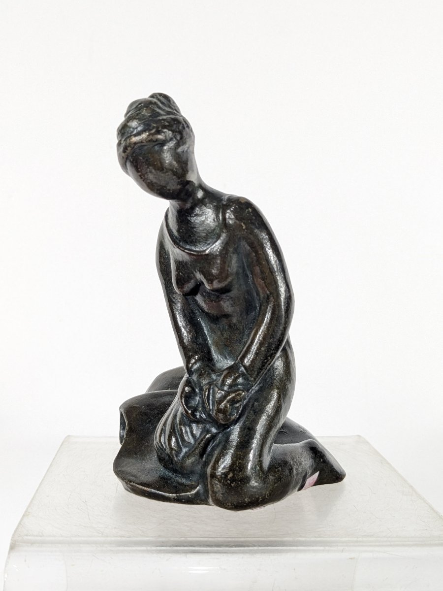 Une lavandière - petit bronze 1970-80-photo-2