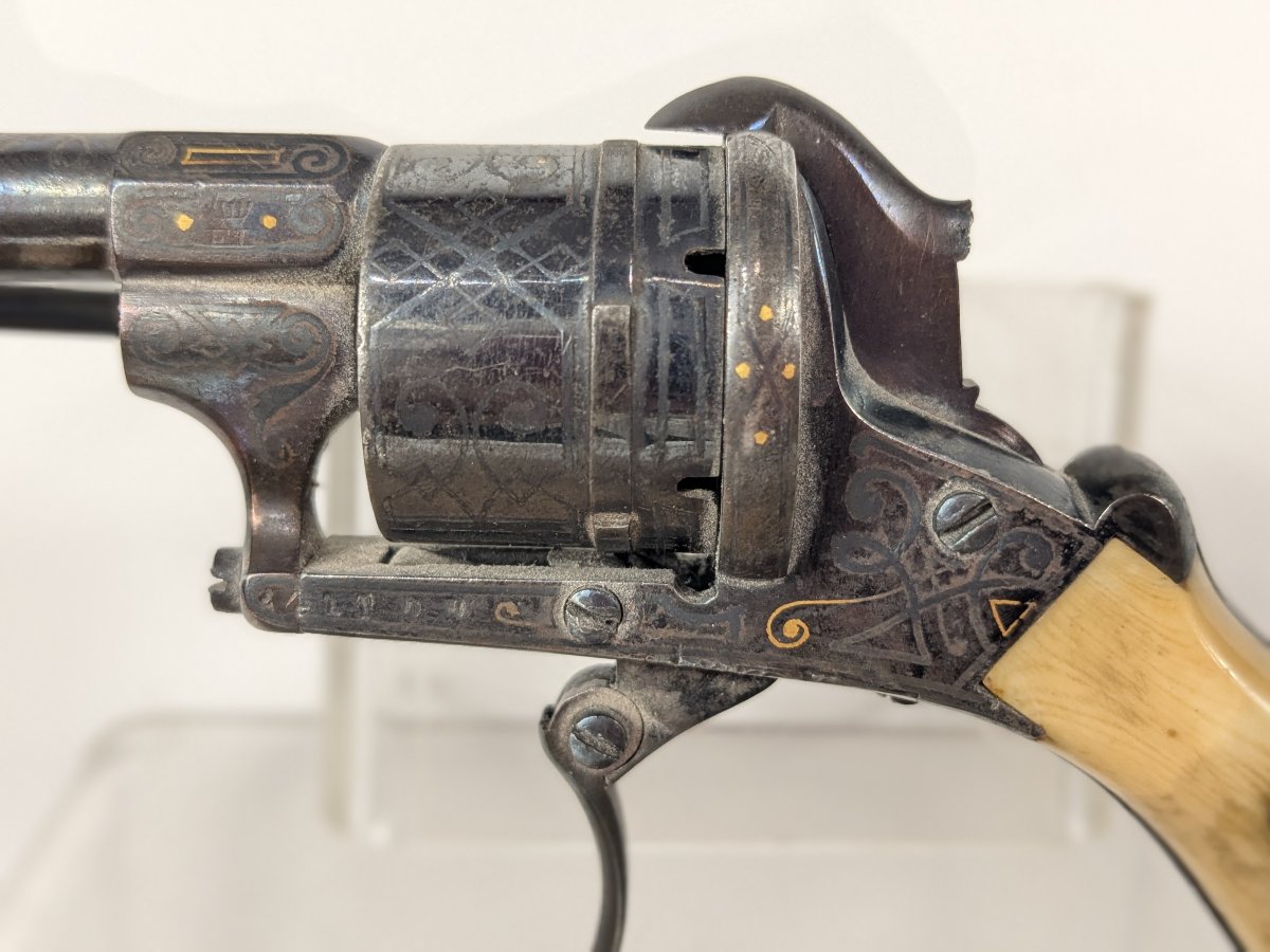 Small Lady's Pistol Circa 1870 - Gold Inlays-photo-2