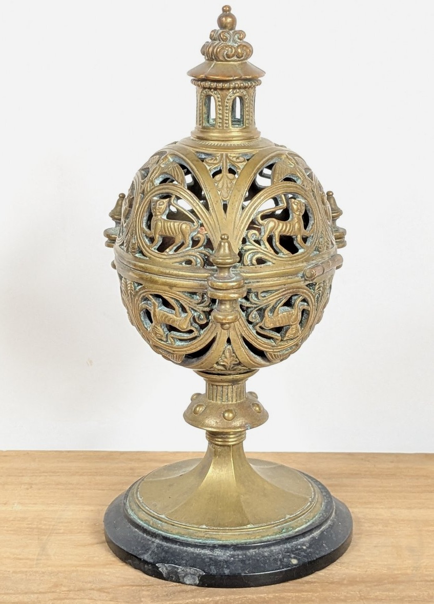 13th-century-style Incense Burner. 19th-century Bronze-photo-4