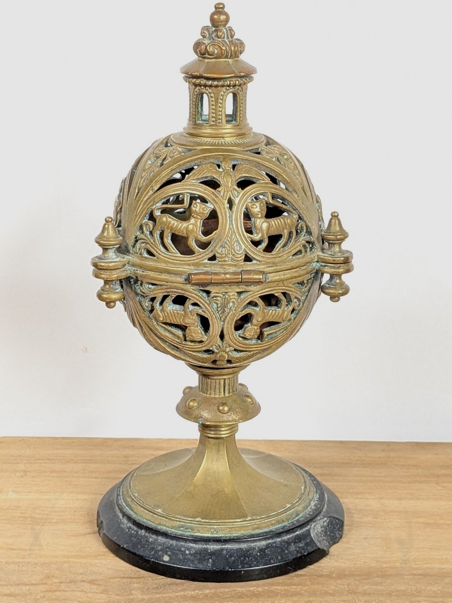 13th-century-style Incense Burner. 19th-century Bronze-photo-1