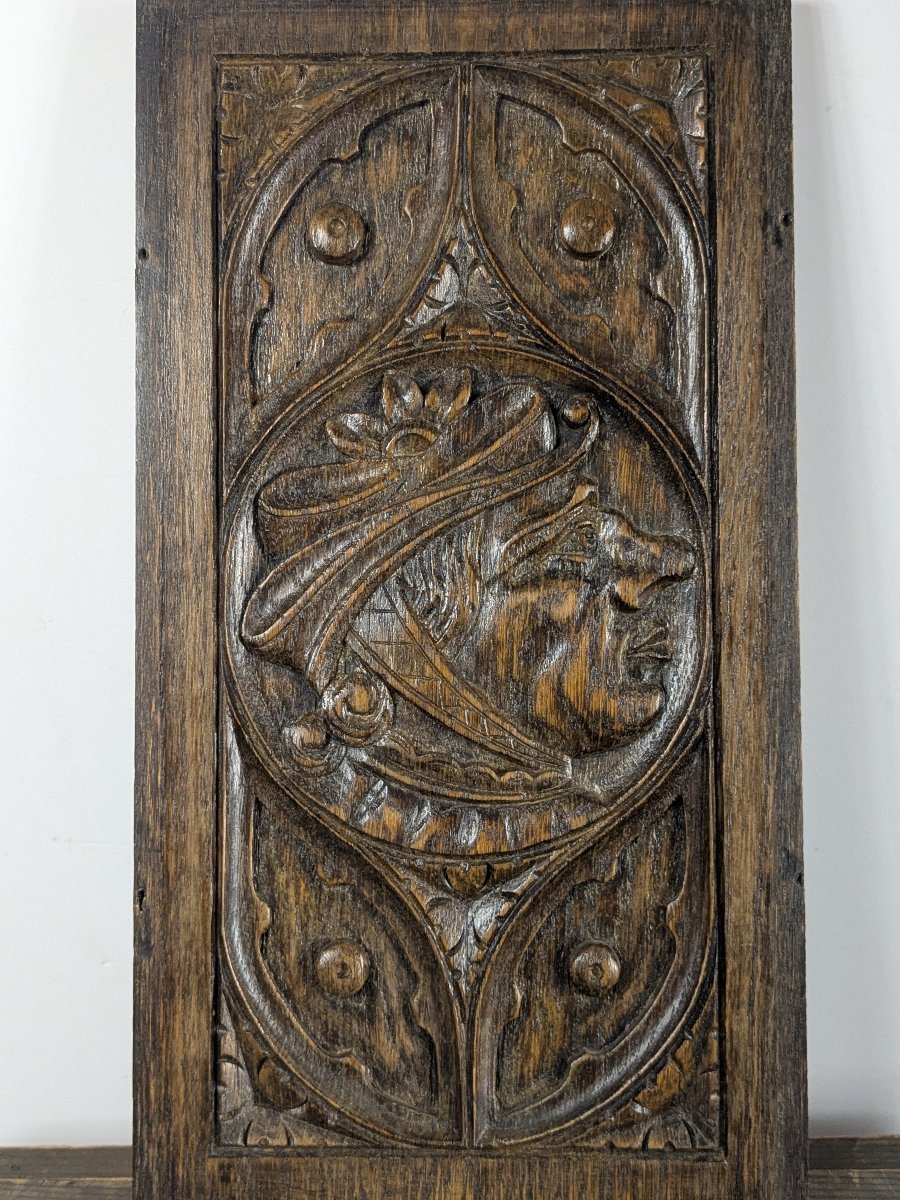 Petit panneau néo-gothique à motif de visage fin XIXe-photo-2